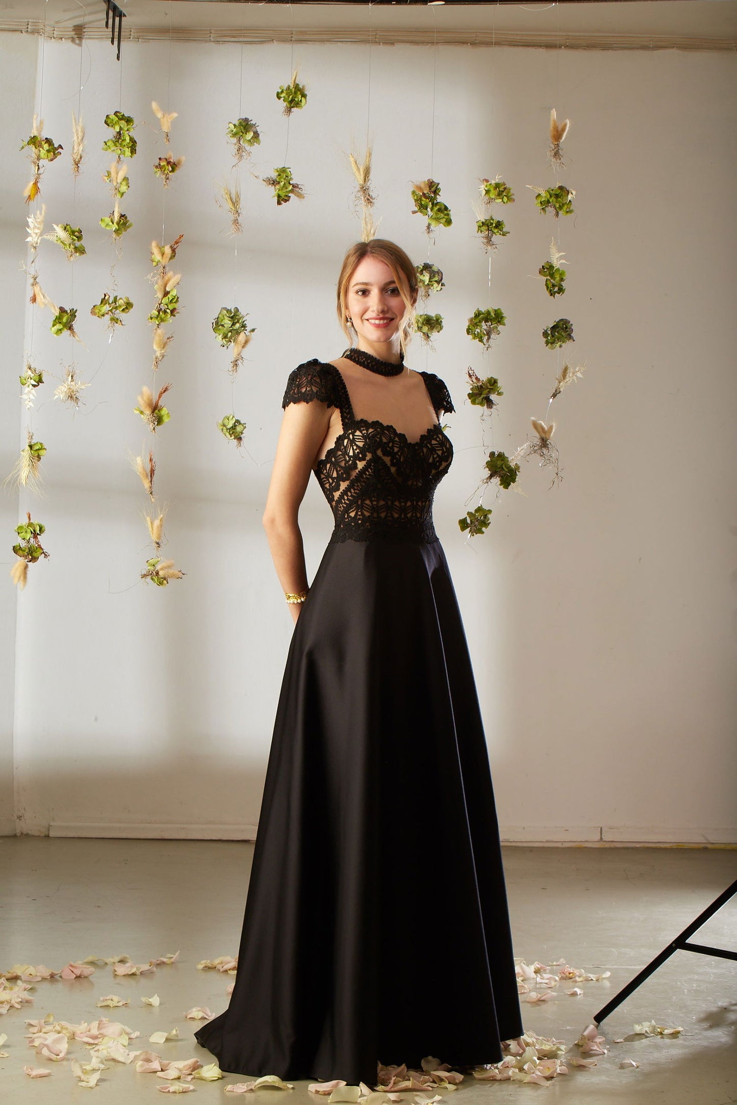 Glamorous Maxi Evening Dress - Joycard Concept Store