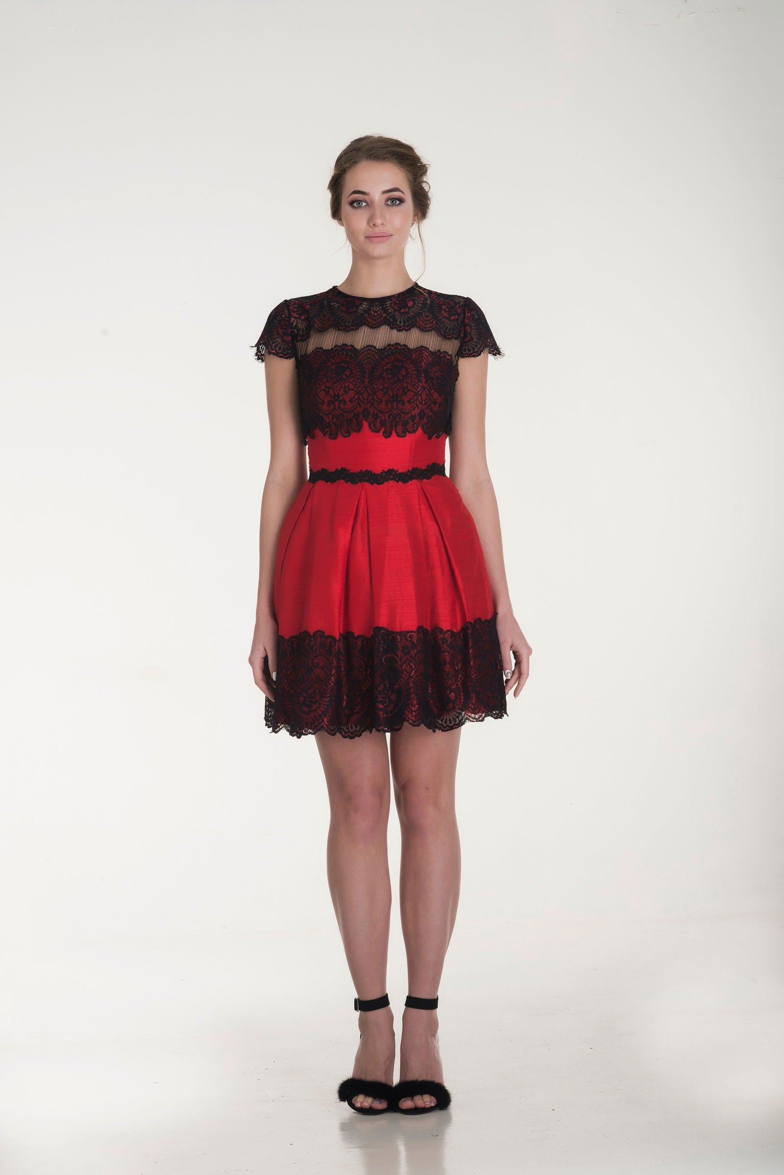 Katerina Lace Mini Silk Dress - Joycard Concept Store