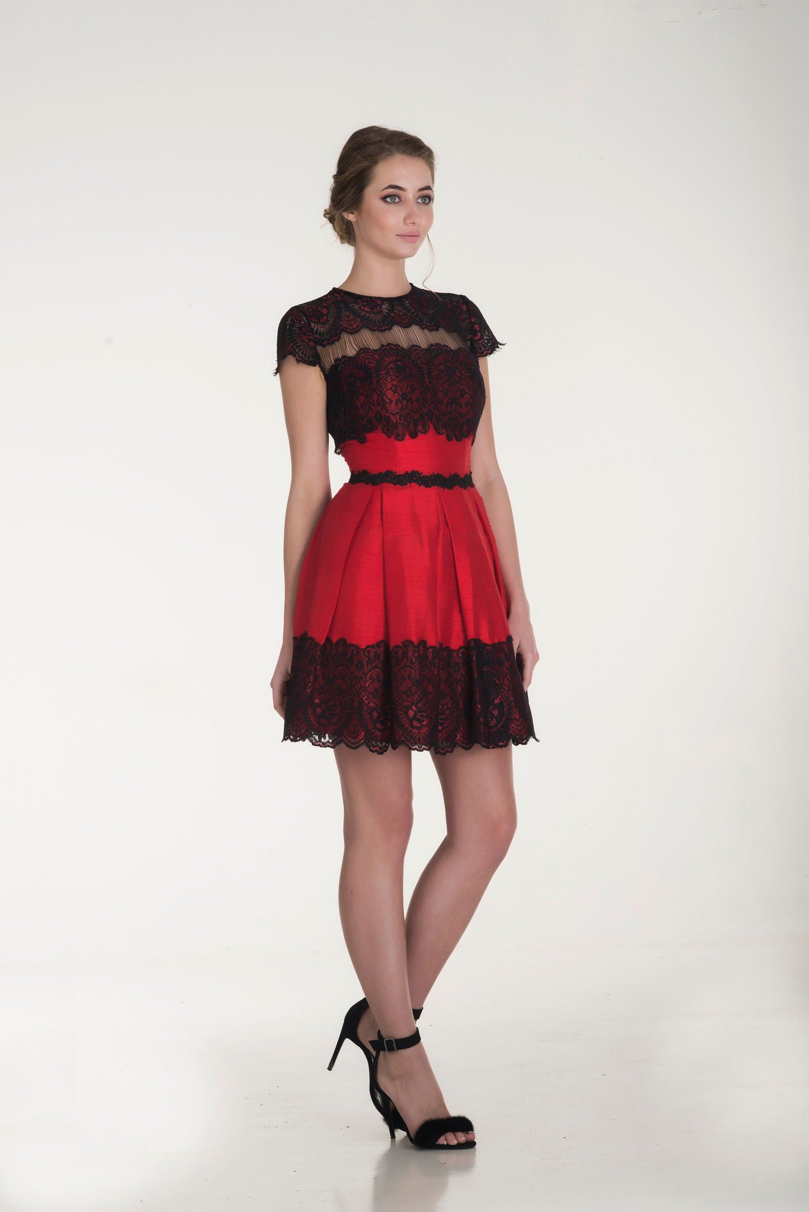 Katerina Lace Mini Silk Dress - Joycard Concept Store