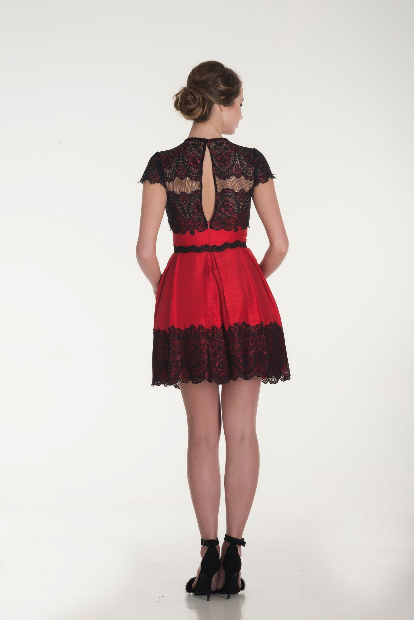 Katerina Lace Mini Silk Dress - Joycard Concept Store